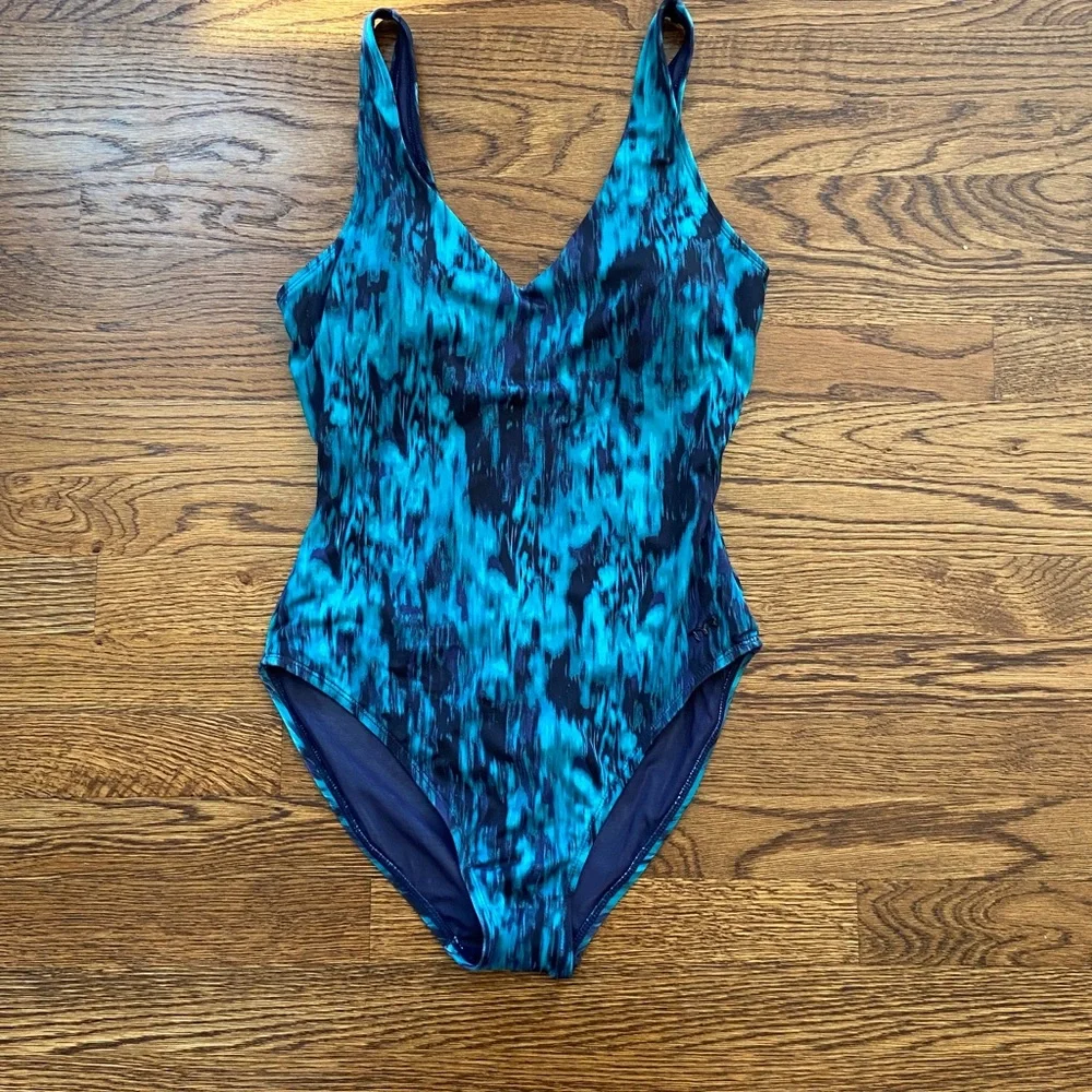 TYR Women’s‎ Teal Black One-Piece Competition Swimsuit XSmall  Medium Athlete